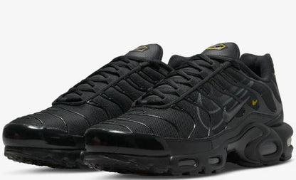 NIKE TN AIR MAX TRIPLE BLACK